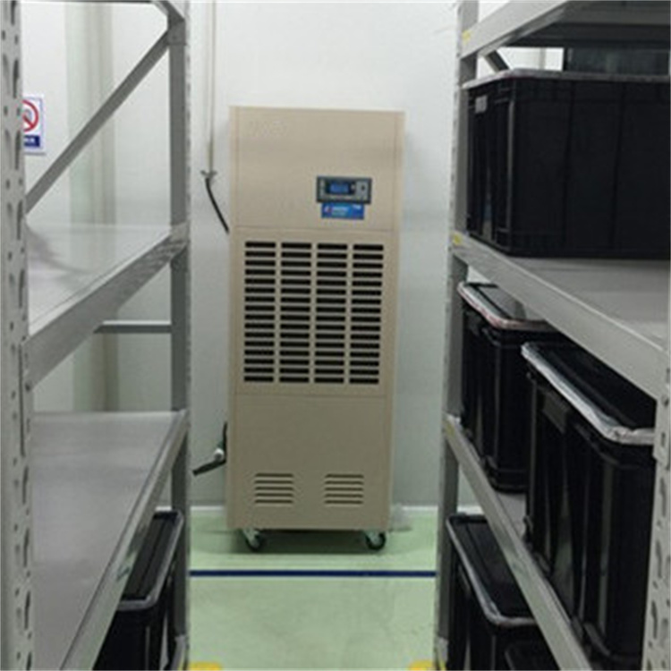 除湿机的水是通过什么方式排出的