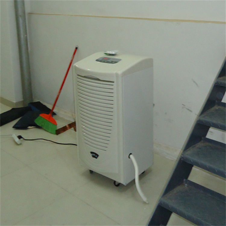 弱电机房增加防潮用除湿机的重要性