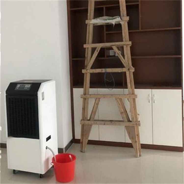 如何解决潮湿的仓库问题？除湿机是完美的解决方案