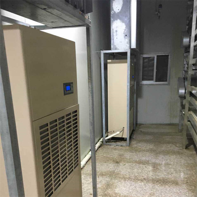 梅州高温季节太潮湿如何解决？采用杭州井泉环保科技有限公司生产的杭井牌：HJ-8360H 380V／50Hz 除湿量360升／天防潮除湿机来控湿